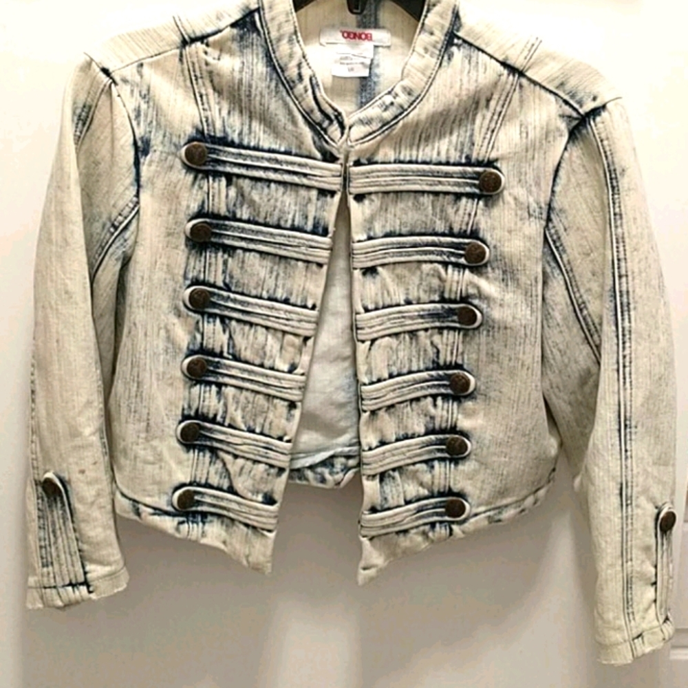 Washed out cropped Jean Jacket